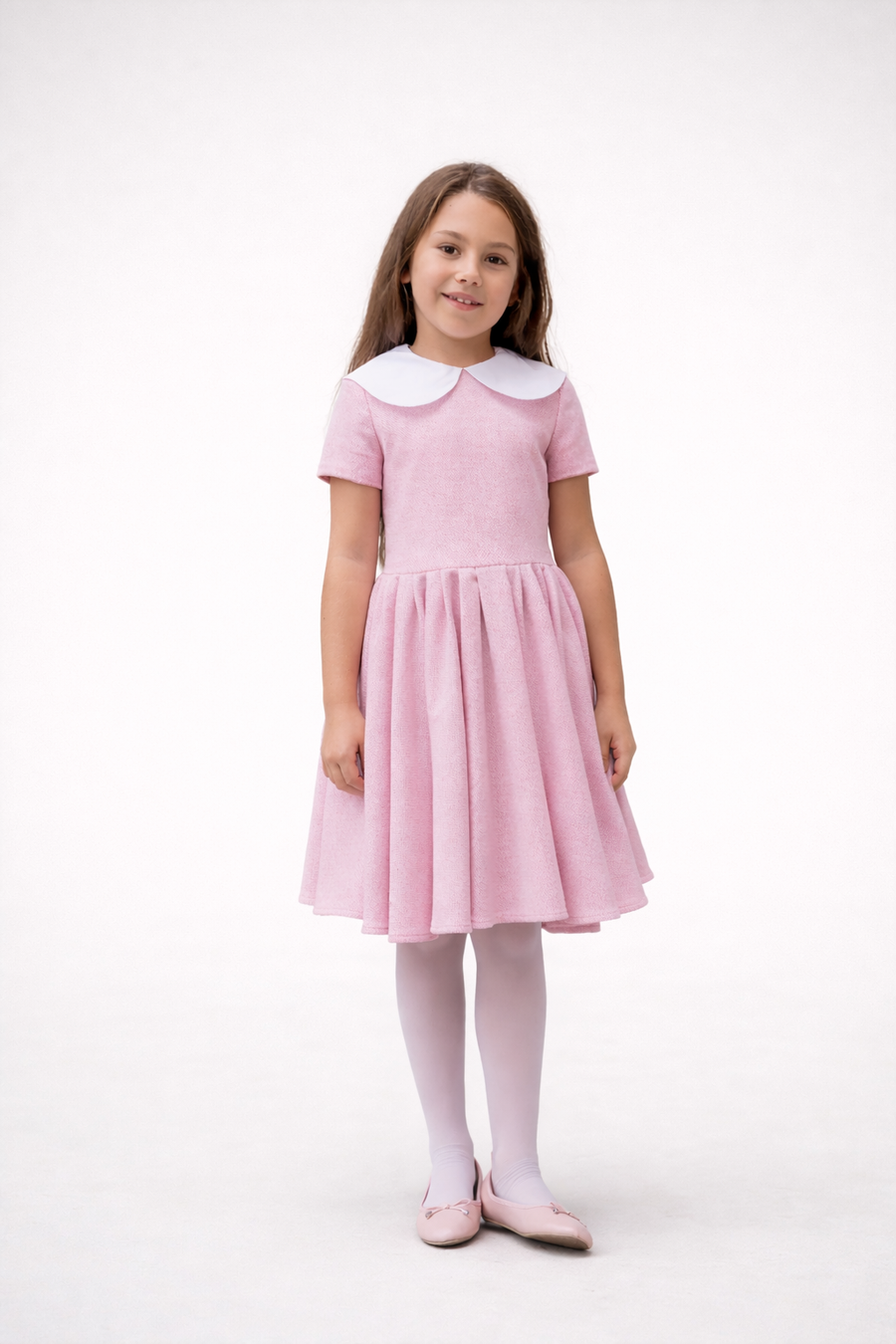 Girls’ pink wool dress with a collar