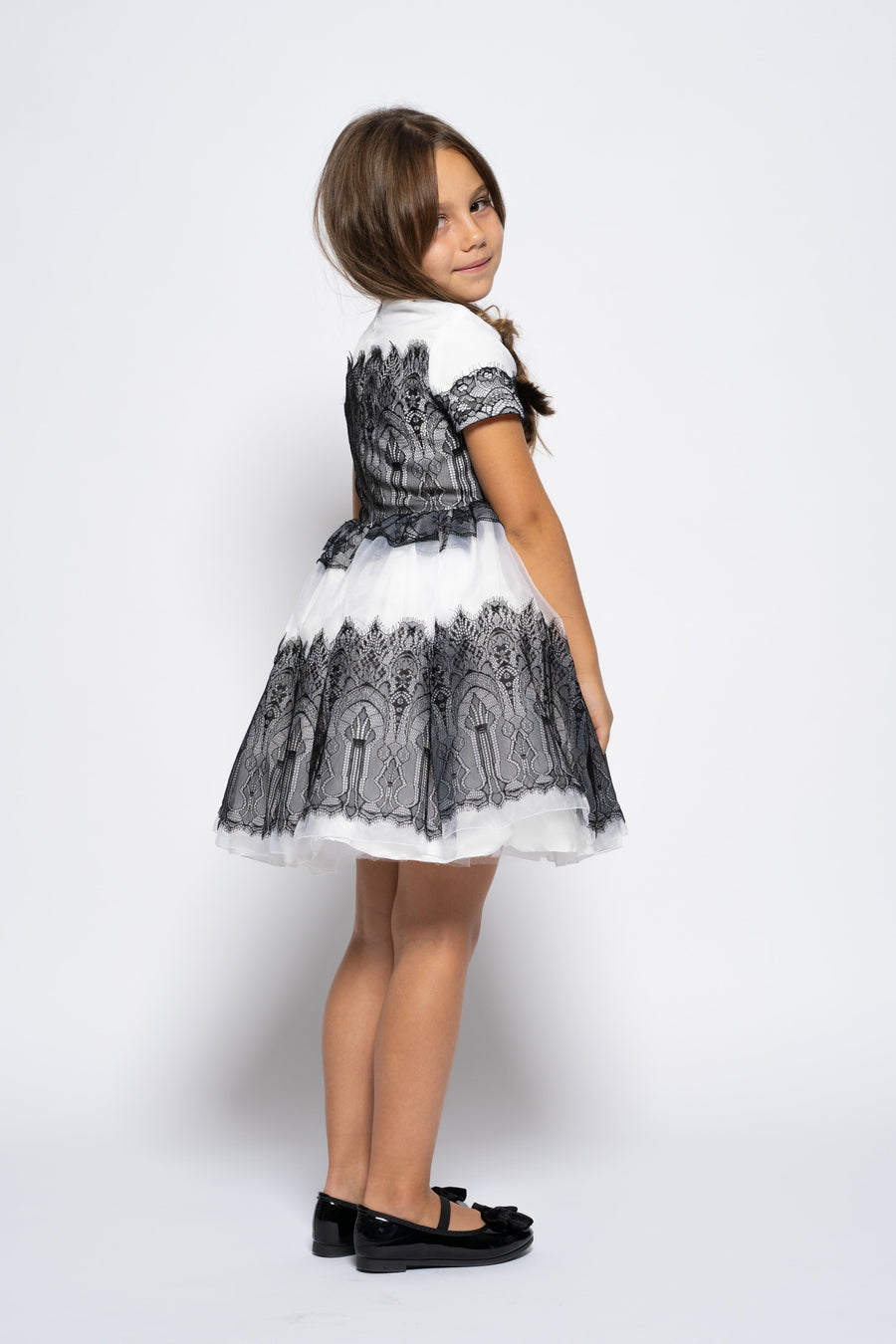 Kids organza dress with lace