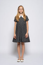 Kids woolen dress with a collar